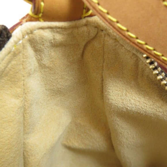 Etoile GM Monogram Canvas Shoulder Bag - Picture 8 of 11